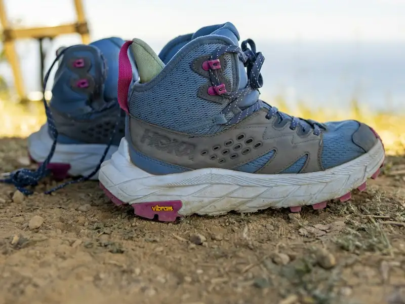 Mountaineering boot — crampon-compatible B2